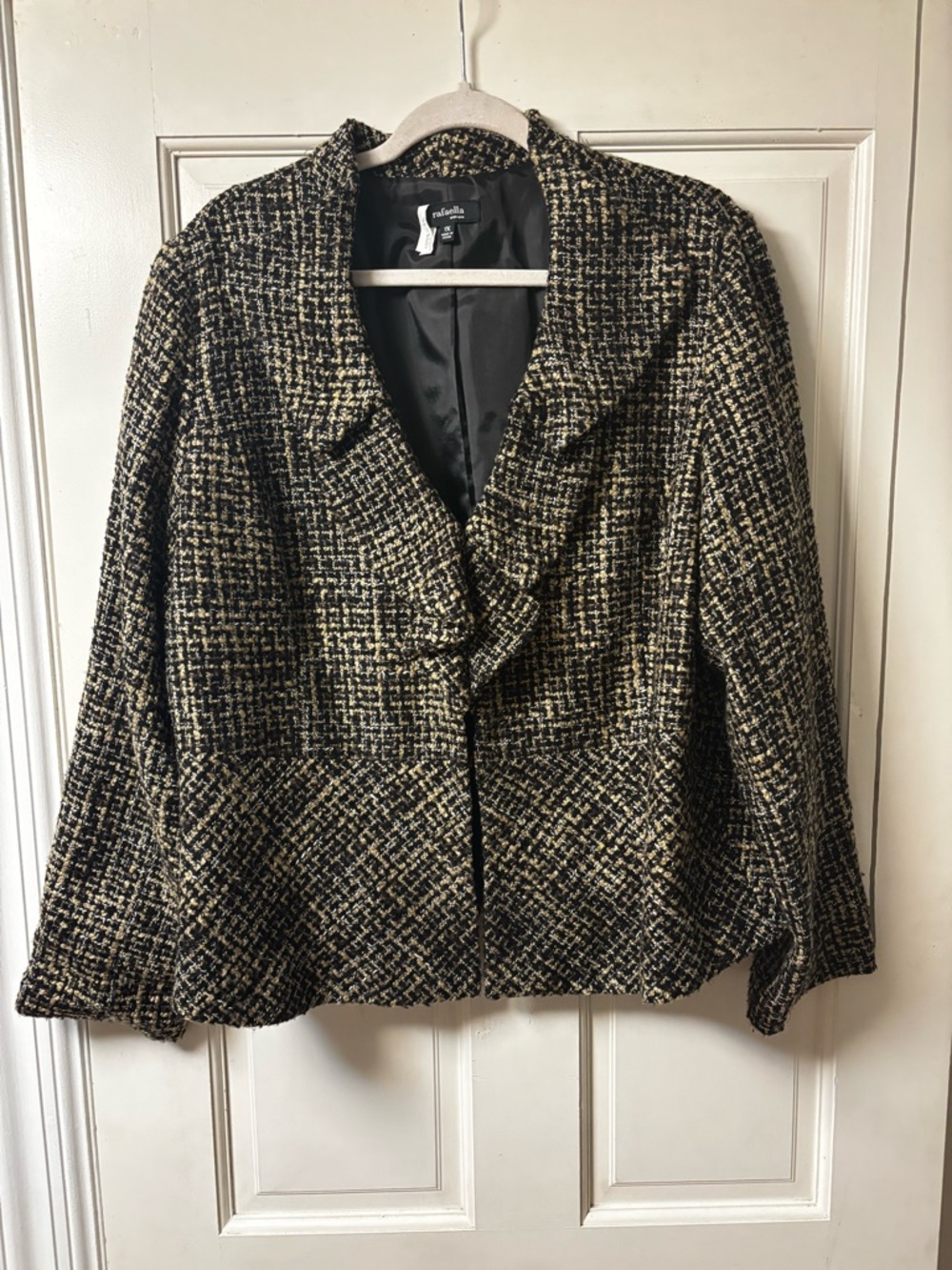 Rafaella Black & Cream Tweed Blazer ruffle v-neck collar peplum